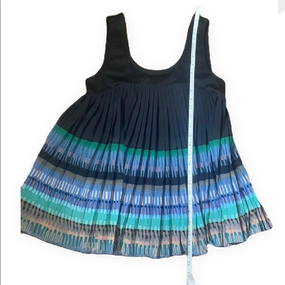 Anthropologie Deletta black pleated top Size XS - Picture 4 of 7